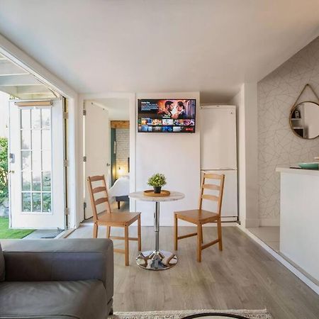 King Garden Suite/20 Mins To Dwntwn Vancouvr/Petok شمال فانكوفر المظهر الخارجي الصورة